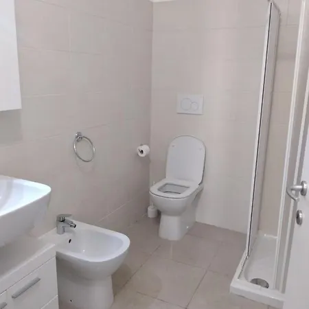 Πανσιόν Curti Granda 3*