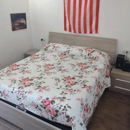 Curti Granda Πανσιόν