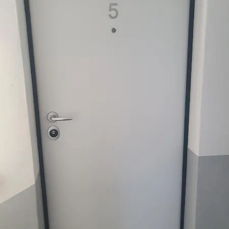 Curti Granda Πανσιόν 3*