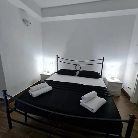 Πανσιόν Curti Granda