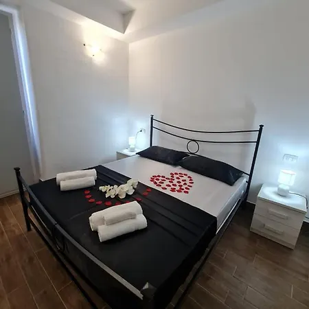 Curti Granda Πανσιόν