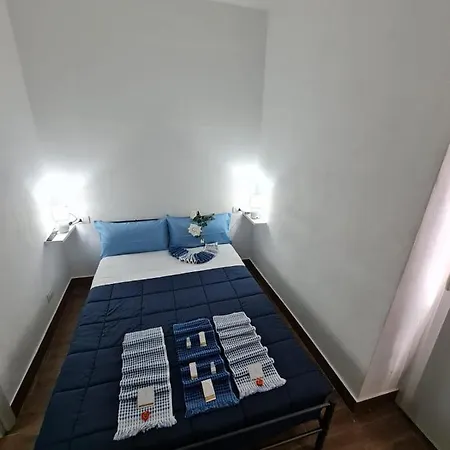 Curti Granda Πανσιόν Rescaldina